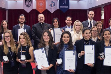 64 Alumnos de la Red Anáhuac reciben Premio CENEVAL EGEL a la Excelencia